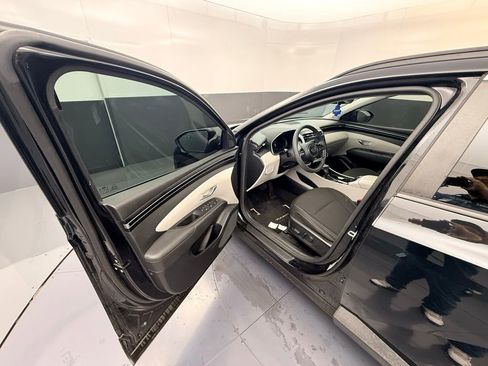 Used 2023 Hyundai Tucson SEL FWD image 8