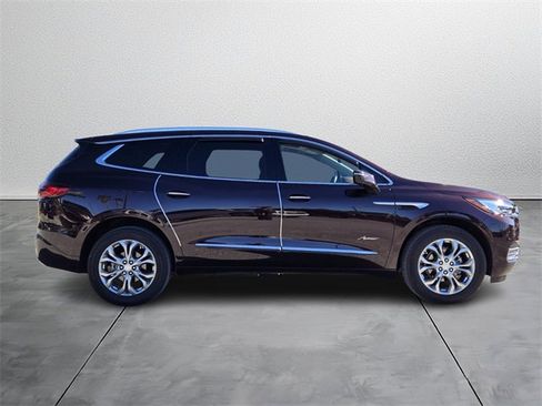 Used 2021 Buick Enclave Avenir w/ Trailering Package, 5000 lbs. image 5