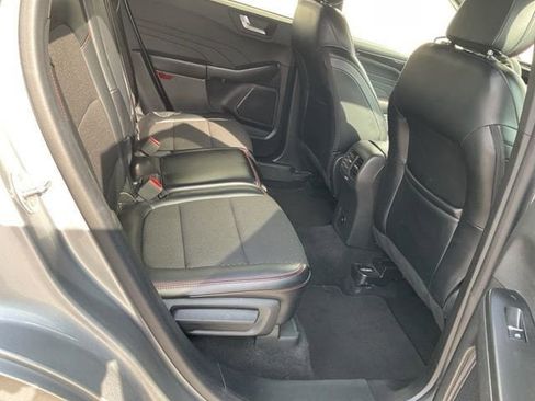 Used 2024 Ford Escape ST-Line w/ Cold Weather Package image 10