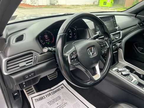 Used 2020 Honda Accord Sport image 25