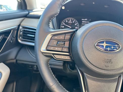 Certified 2025 Subaru Outback Limited image 29