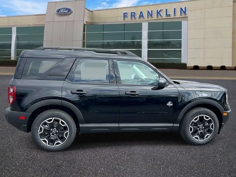 New 2026 Ford Bronco Sport Outer Banks AWD/4WD image 8