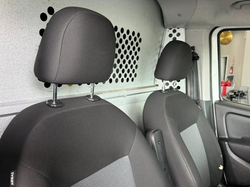 Used 2019 RAM ProMaster City Tradesman FWD image 19