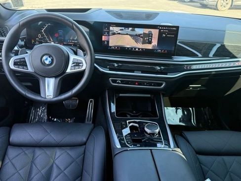 Used 2025 BMW X5 xDrive40i w/ M Sport Package AWD/4WD image 20