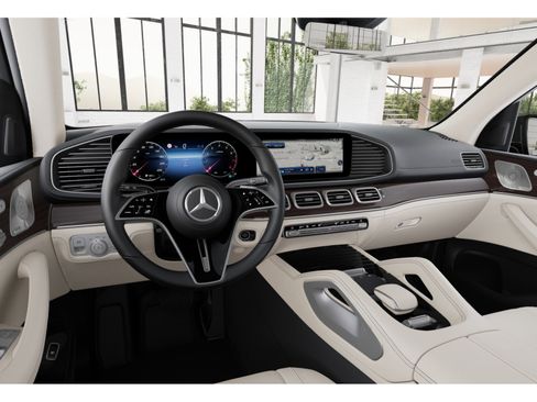 Certified 2024 Mercedes-Benz GLS 450 4MATIC image 33