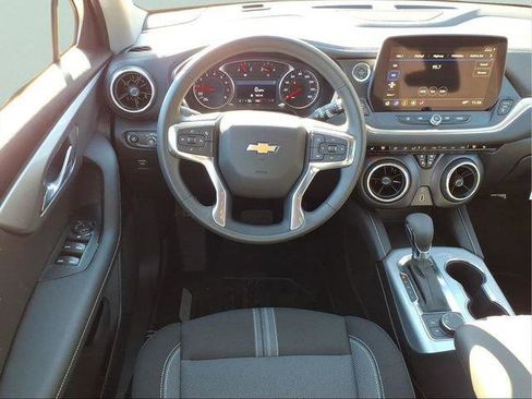 New 2026 Chevrolet Blazer LT w/ Midnight/Sport Edition FWD image 12