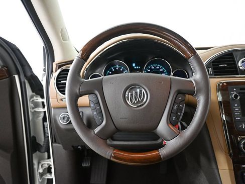 Used 2015 Buick Enclave Leather image 2