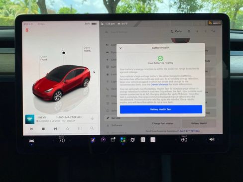 Used 2022 Tesla Model Y Long Range AWD/4WD image 24
