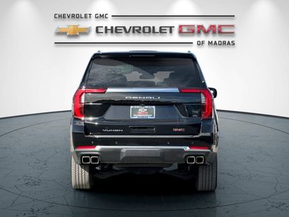 Used 2026 GMC Yukon XL Denali w/ Sun & Power Step Package