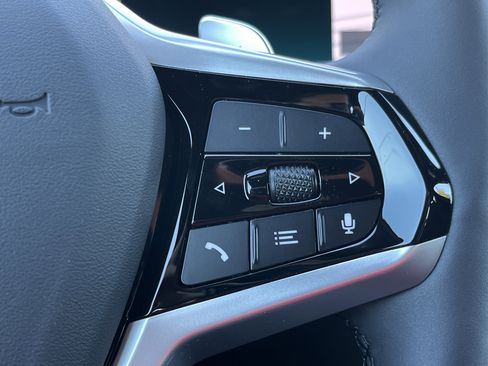 New 2026 BMW 330i Sedan w/ Premium Package image 13