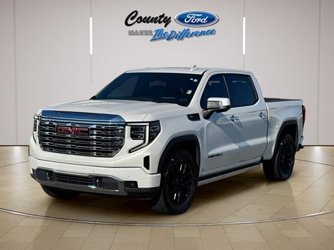 Used 2023 GMC Sierra 1500 Denali Ultimate AWD/4WD image 2