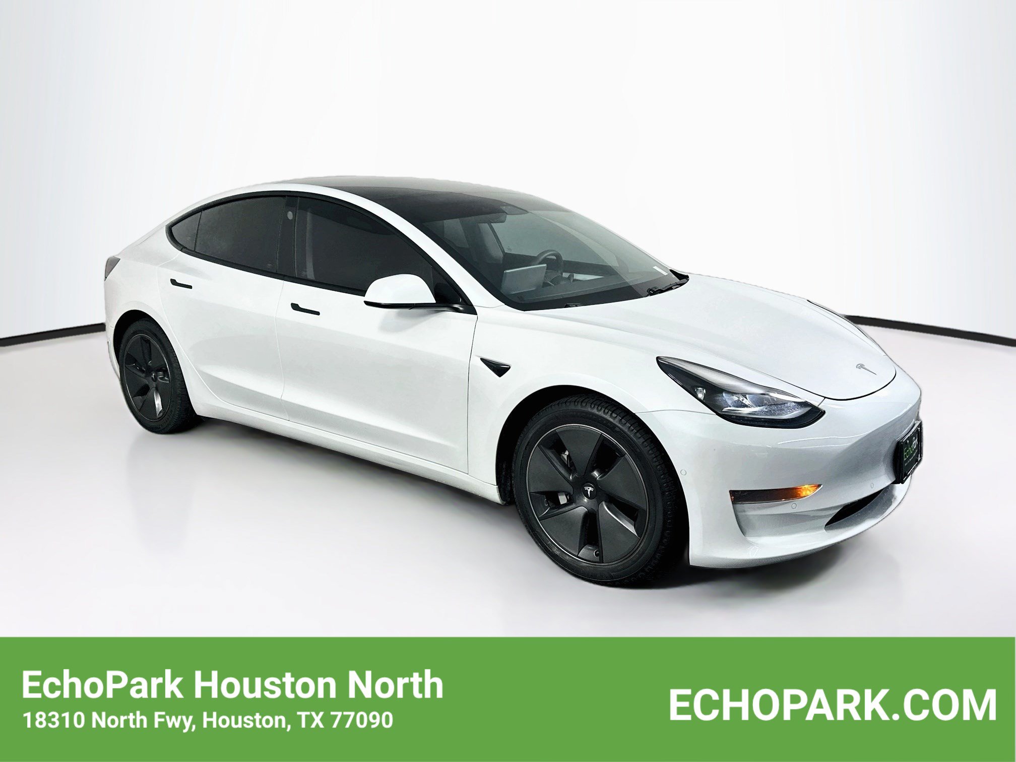 Used 2021 Tesla Model 3 Standard Range Plus RWD image 1