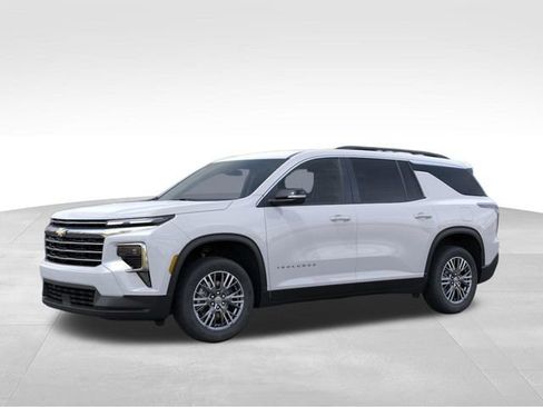 New 2026 Chevrolet Traverse LT AWD/4WD image 2