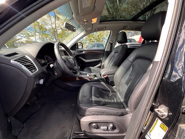 Used 2017 Audi Q5 2.0T Premium AWD/4WD image 24