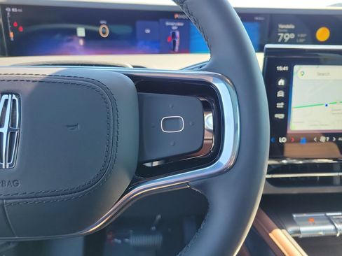 New 2026 Lincoln Nautilus Reserve AWD/4WD image 26