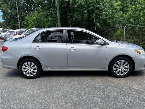 Used 2012 Toyota Corolla L FWD image 5