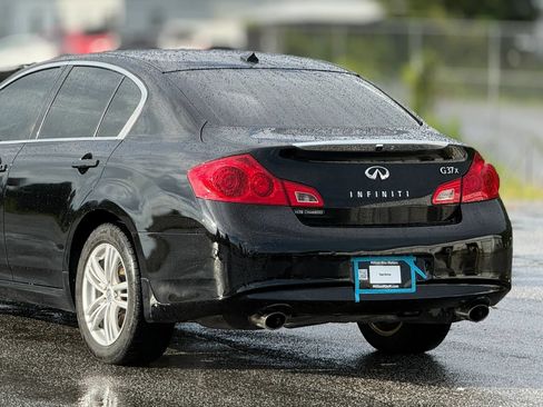 Used 2012 INFINITI G37 x Sedan w/ Premium Pkg AWD/4WD image 16