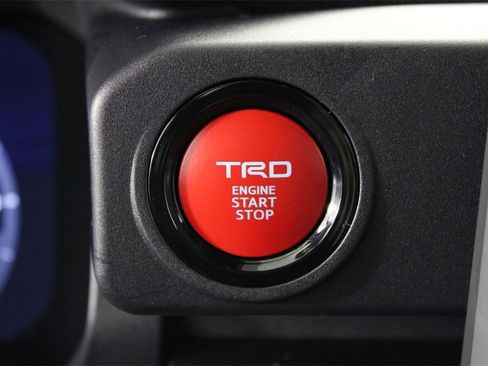 Used 2025 Toyota 4Runner TRD Off-Road image 24
