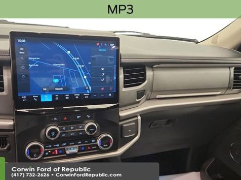 Certified 2024 Ford Expedition XLT image 22