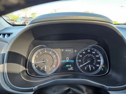 Used 2022 Hyundai Kona SEL w/ Convenience Package AWD/4WD image 11