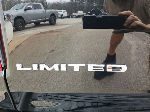 Used 2019 RAM 1500 Limited image 5