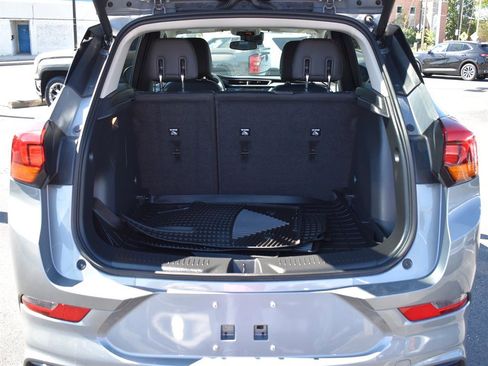 Used 2023 Buick Encore GX Select w/ Sport Touring Package image 9