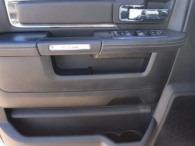 Used 2017 RAM 2500 Laramie w/ Sport Appearance Group AWD/4WD image 12