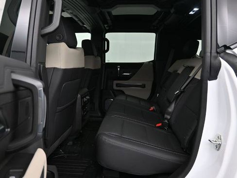 New 2026 GMC Hummer EV SUV image 23