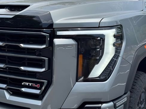 New 2026 GMC Sierra 2500 AT4 w/ AT4 Premium Plus Package AWD/4WD image 3