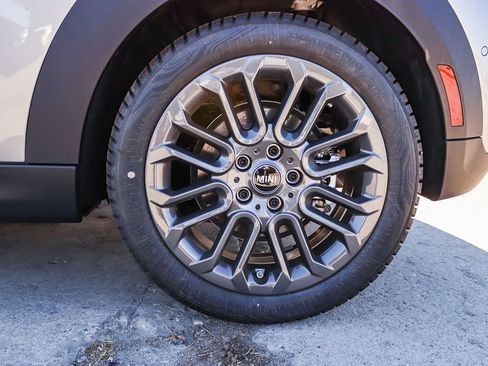 New 2027 MINI Cooper 2-Door Hardtop FWD image 12