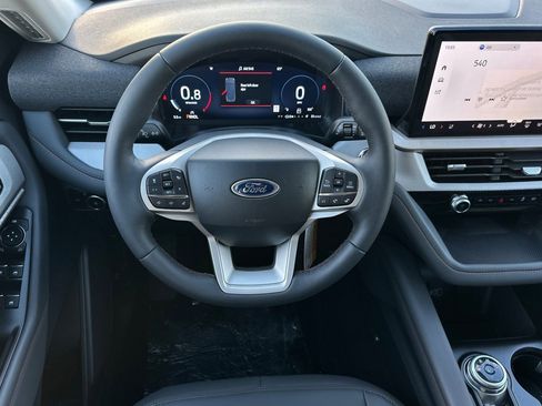 New 2026 Ford Explorer Active w/ Active Comfort Package RWD image 11
