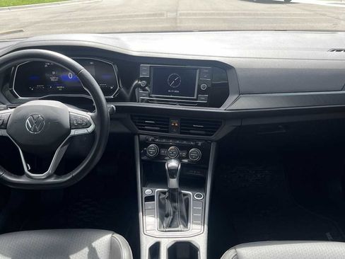 Used 2023 Volkswagen Jetta SE FWD image 27