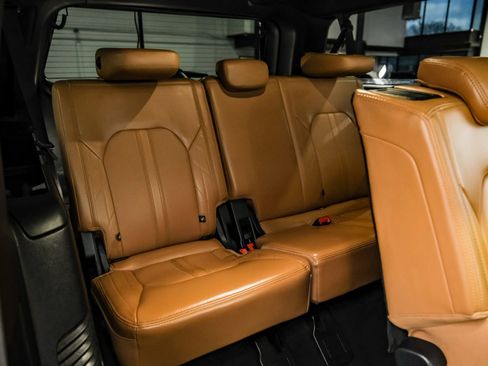 Used 2022 Ford Expedition Max Platinum image 42