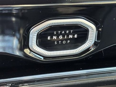 New 2026 Jeep Grand Cherokee Altitude image 22