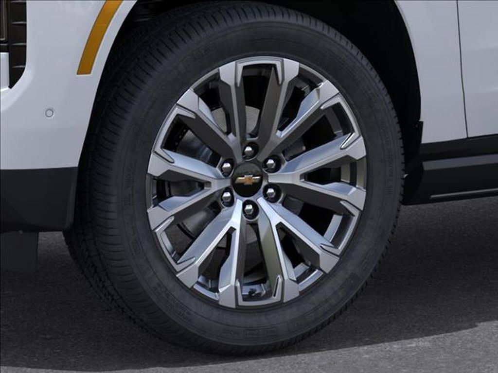 New 2026 Chevrolet Tahoe High Country w/ LPO, Illumination Package AWD/4WD image 9
