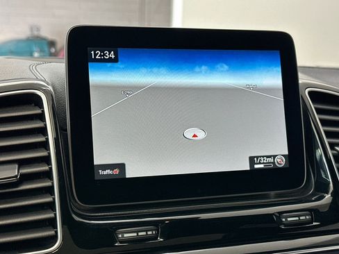 Used 2018 Mercedes-Benz GLE 43 AMG 4MATIC image 23