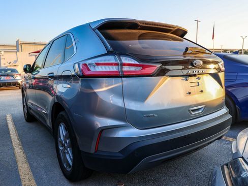 Used 2023 Ford Edge SEL AWD/4WD image 10