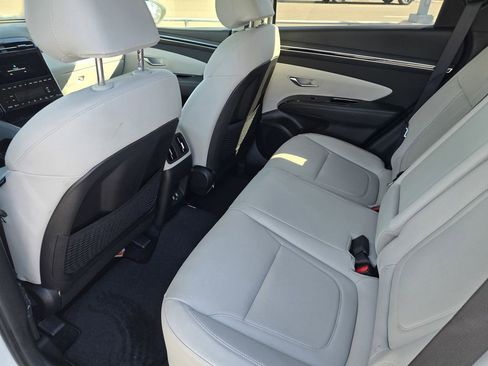 Used 2024 Hyundai Tucson SEL image 12