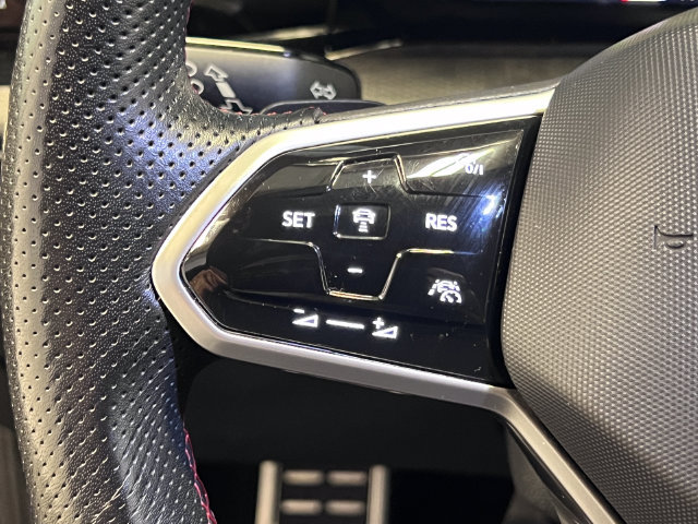 Certified 2024 Volkswagen GTI S FWD image 20