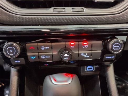 New 2026 Jeep Compass Latitude AWD/4WD image 19