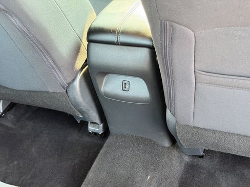 Used 2021 Nissan Sentra SV image 35