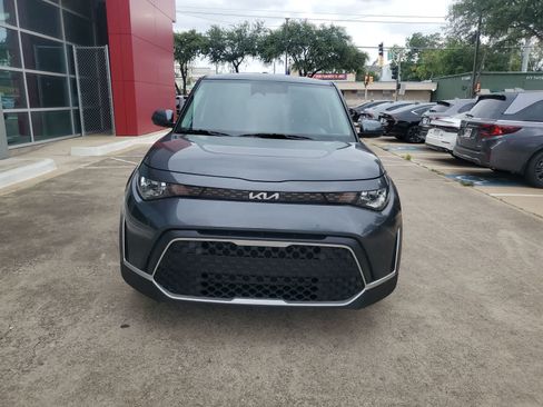 Used 2024 Kia Soul LX w/ Option Group 015 FWD image 8