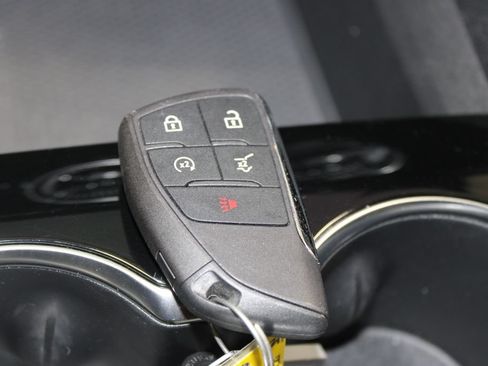 Used 2024 Chevrolet Blazer EV LT AWD/4WD image 49