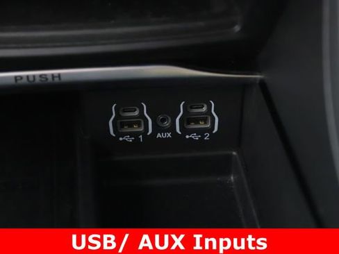 Used 2024 Chrysler Pacifica Limited w/ S Appearance Package image 27