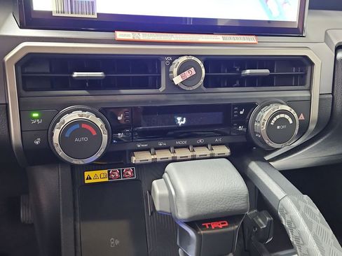 New 2026 Toyota 4Runner TRD Off-Road Premium image 19