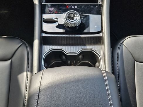 New 2026 Jeep Grand Cherokee L Limited image 10