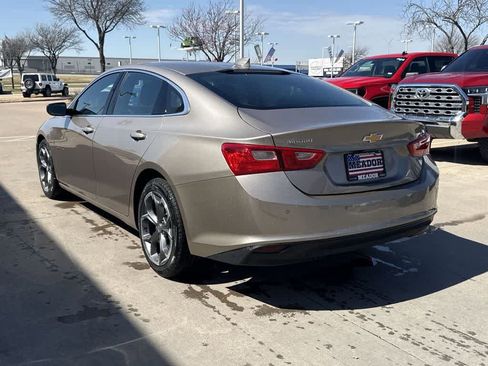 Used 2024 Chevrolet Malibu LT FWD image 4