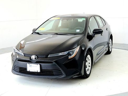 Certified 2024 Toyota Corolla LE FWD image 2