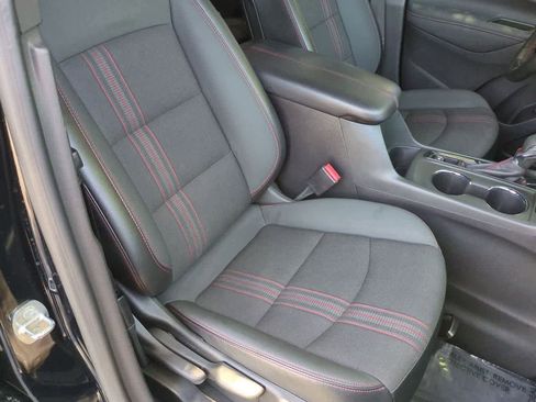 Used 2023 Chevrolet Equinox RS FWD image 21