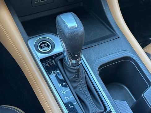 Used 2022 Nissan Sentra SV w/ SV Premium Package FWD image 16